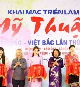 Khai mạc Triển lãm mỹ thuật Khu vực III Tây Bắc – Việt Bắc lần thứ 29 tại thành phố Sơn La
