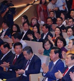 VINH DANH CÁC TÁC PHẨM XUẤT SẮC VỀ HỌC TẬP VÀ LÀM THEO TƯ TƯỞNG, ĐẠO ĐỨC, PHONG CÁCH HỒ CHÍ MINH