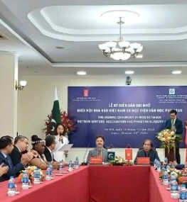 Hội Nhà văn Việt Nam ký kết hợp tác với Viện Văn học Pakistan