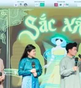 Xẩm hồi sinh trong không gian sáng tạo mới