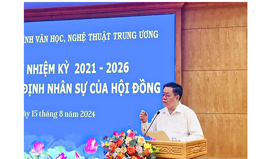 TIẾP TỤC PHÁT HUY TINH THẦN CHỦ ĐỘNG, ĐỔI MỚI TƯ DUY, TẠO ĐỘT PHÁ TRONG HOẠT ĐỘNG LÝ LUẬN, PHÊ BÌNH VĂN HỌC, NGHỆ THUẬT*