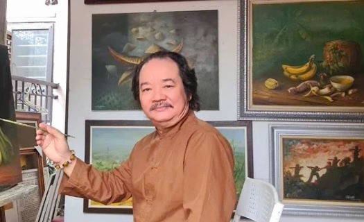 Người họa sĩ hơn 40 năm vẽ tranh Bác Hồ