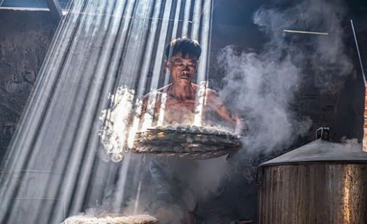 Ảnh "Bánh hỏi" Việt Nam đoạt giải thưởng nhiếp ảnh quốc tế về ẩm thực