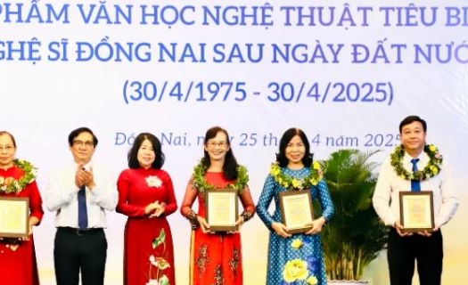 Đồng Nai tôn vinh 55 tác phẩm văn học, nghệ thuật