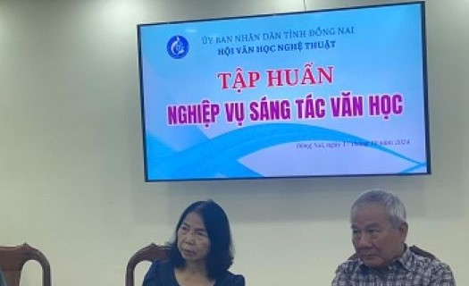 TẬP HUẤN NGHIỆP VỤ SÁNG TÁC VĂN HỌC