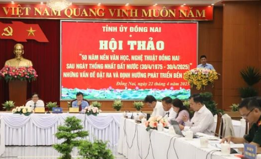 Hội thảo 50 năm nền văn học nghệ thuật Đồng Nai