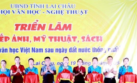Triển lãm “50 năm nền văn học Việt Nam sau ngày đất nước thống nhất”