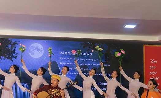 Thành phố Hồ Chí Minh tổ chức Ngày thơ Việt Nam mang chủ đề “Tiếng gọi đô thị mới”