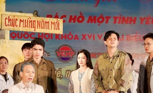Khi sân khấu chạm vào ký ức lịch sử