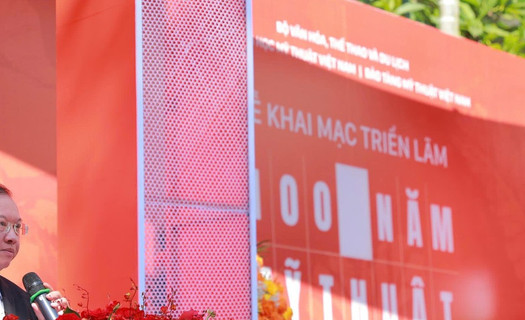 Nhìn lại dòng chảy 100 năm kiến tạo nền mỹ thuật hiện đại Việt Nam