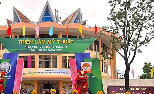 Dấu ấn 30 năm mỹ thuật khu vực Đông Nam Bộ