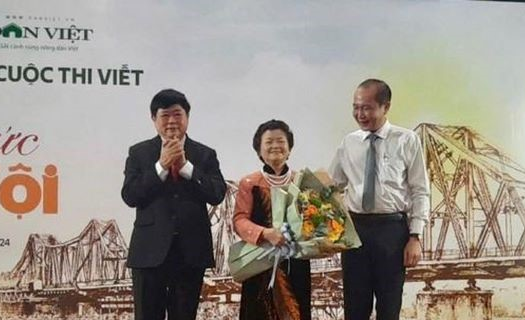 11 tác giả đạt giải Cuộc thi viết “Ký ức Hà Nội” năm 2024