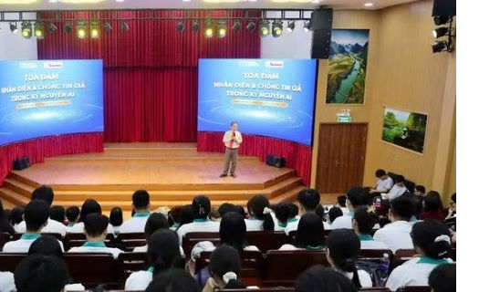 Ban hành Bộ Quy tắc ứng xử văn hóa trên môi trường số