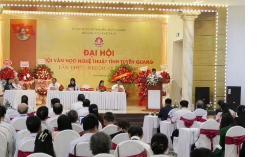 Tuyên Quang xây dựng đội ngũ văn nghệ sĩ có bản lĩnh chính trị và khát vọng cống hiến